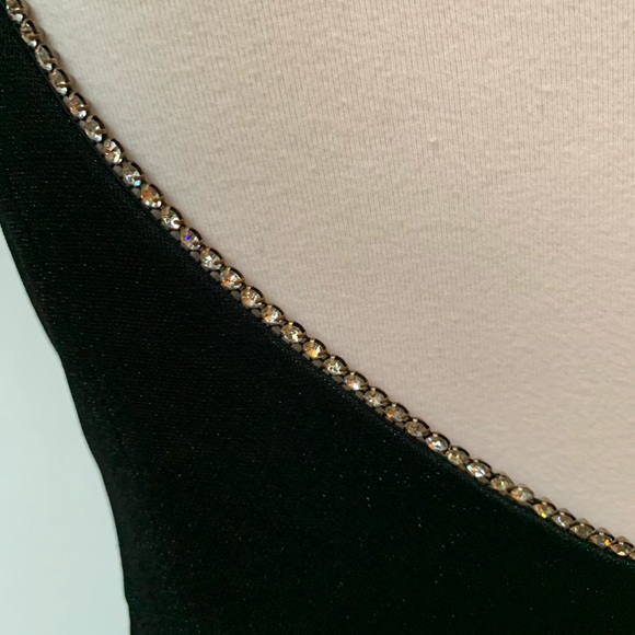 Dave & Johnny Black Rhinestones Shimmer Backless Evening Gown Size 4 - Picture 5 of 8